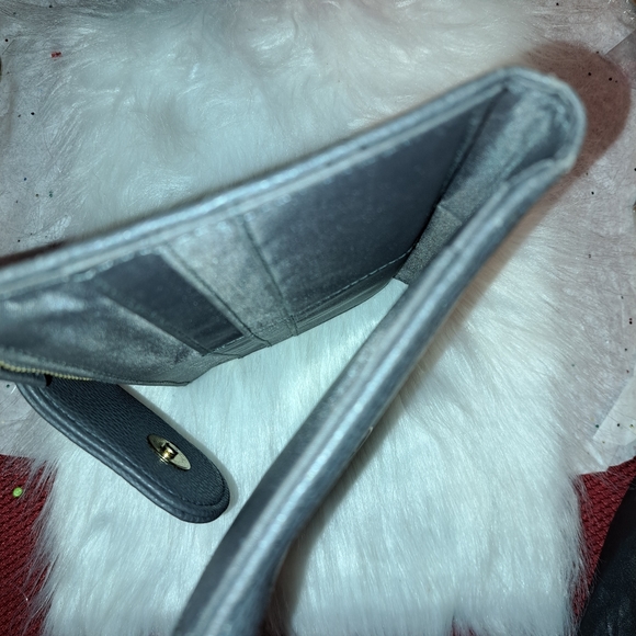 🛍Large blue bi fold wallet/clutch/shoulder or crossbody vegan leather purse - Picture 6 of 9